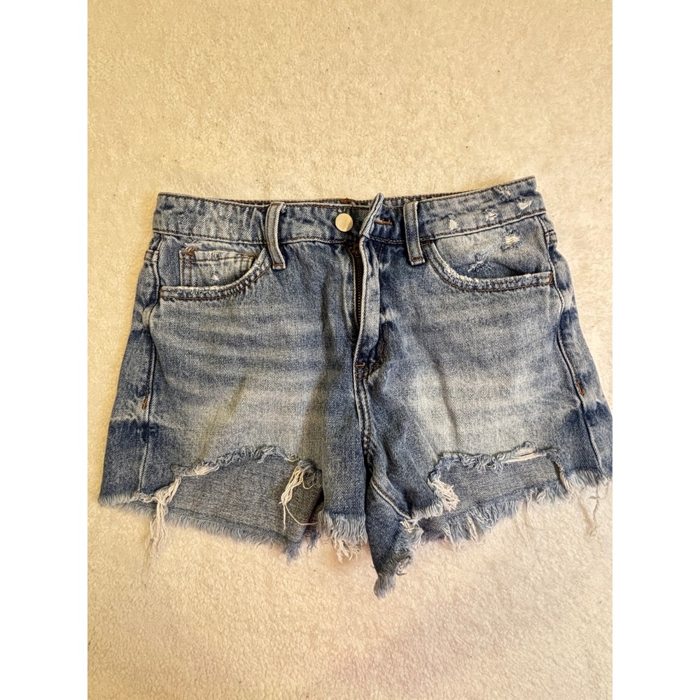 Altar'd State Distressed Denim Shorts Medium Wash Frayed Hem Size S